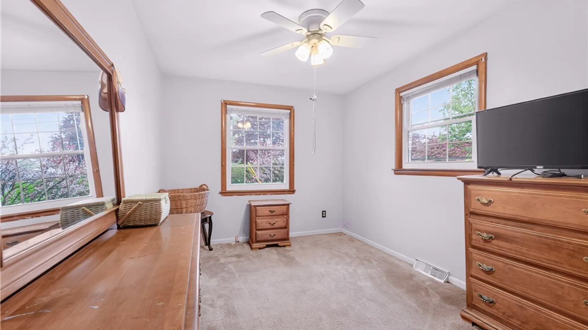 Property at 302 Cedar Street, Rome, NY 13440 19