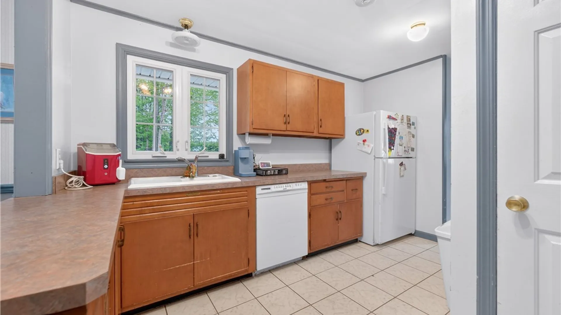 Property at 302 Cedar Street, Rome, NY 13440 34