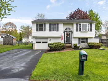 5386 Tourmaline Drive, Clay, NY 13041