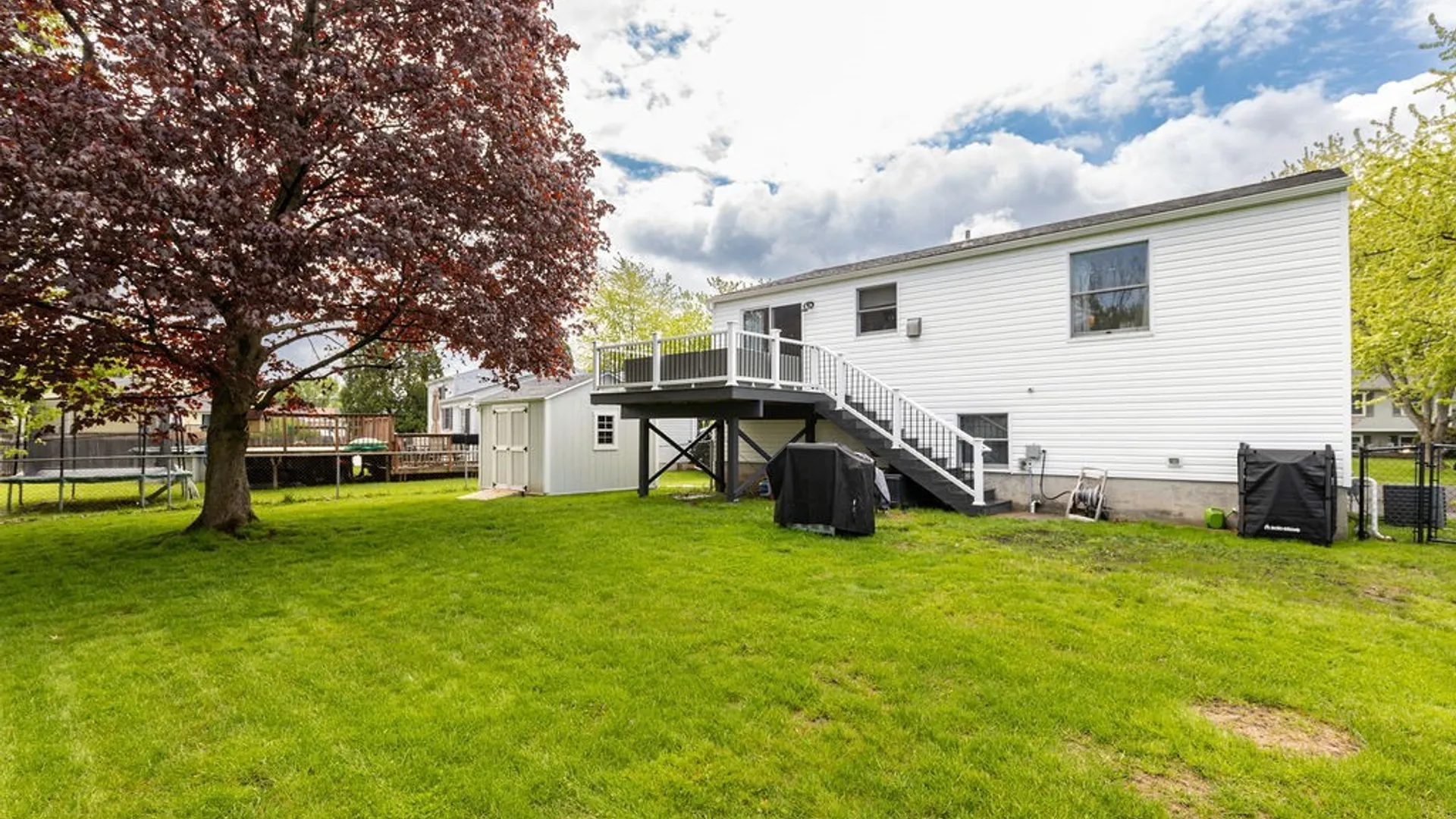 Property at 5386 Tourmaline Drive, Clay, NY 13041 24