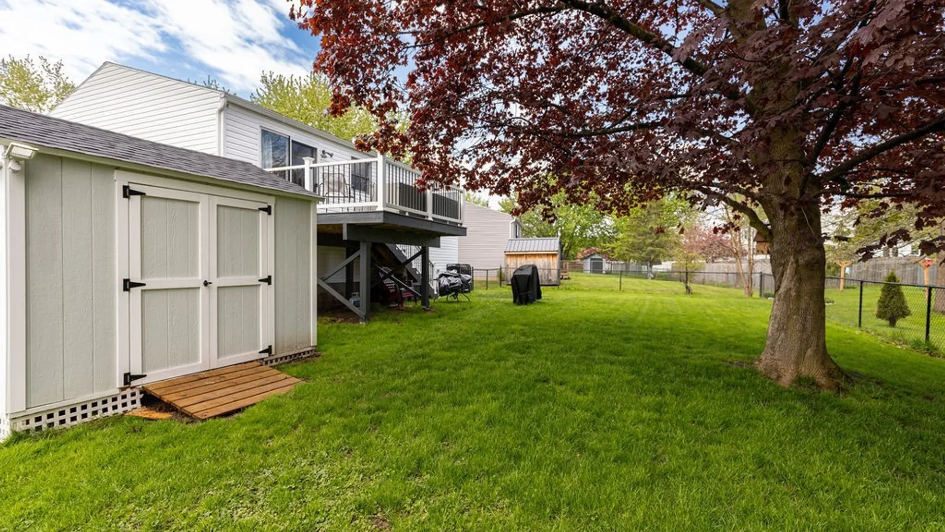 Property at 5386 Tourmaline Drive, Clay, NY 13041 25