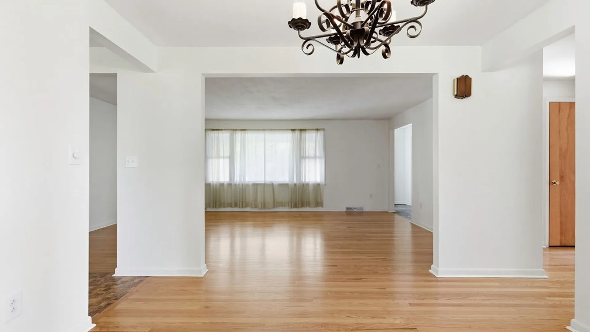 Property at 6521 Kermit Lane, DeWitt, NY 13057 12