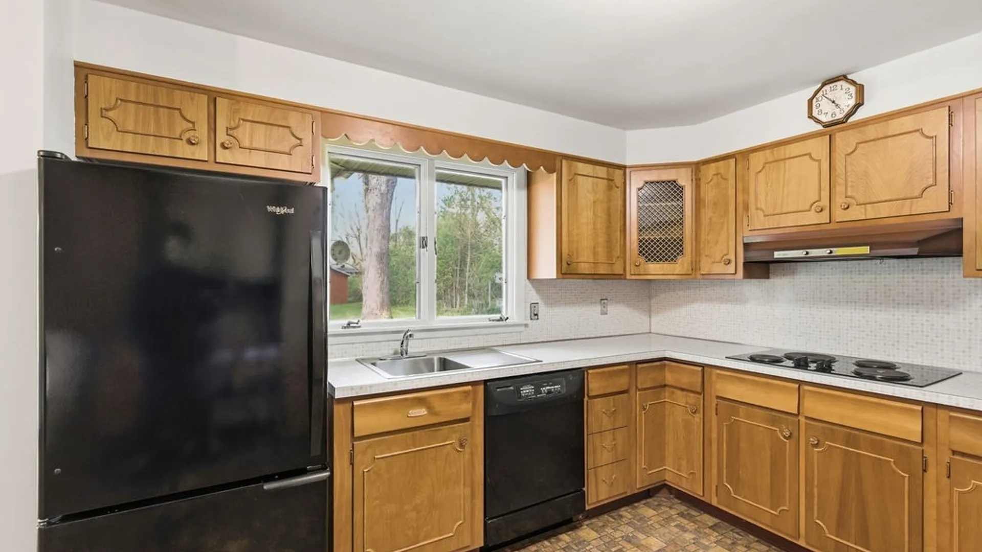 Property at 6521 Kermit Lane, DeWitt, NY 13057 15