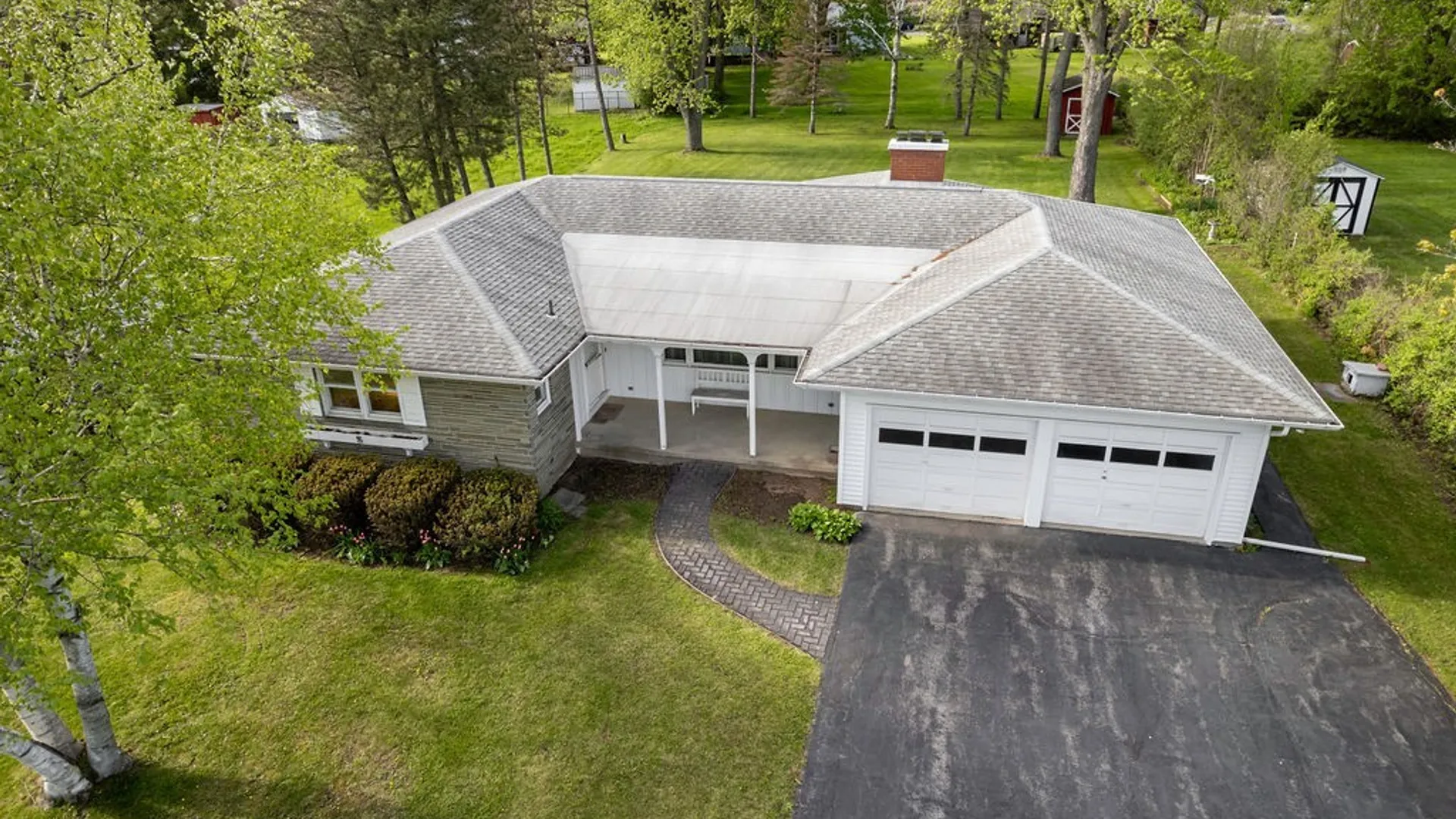 Property at 6521 Kermit Lane, DeWitt, NY 13057 2