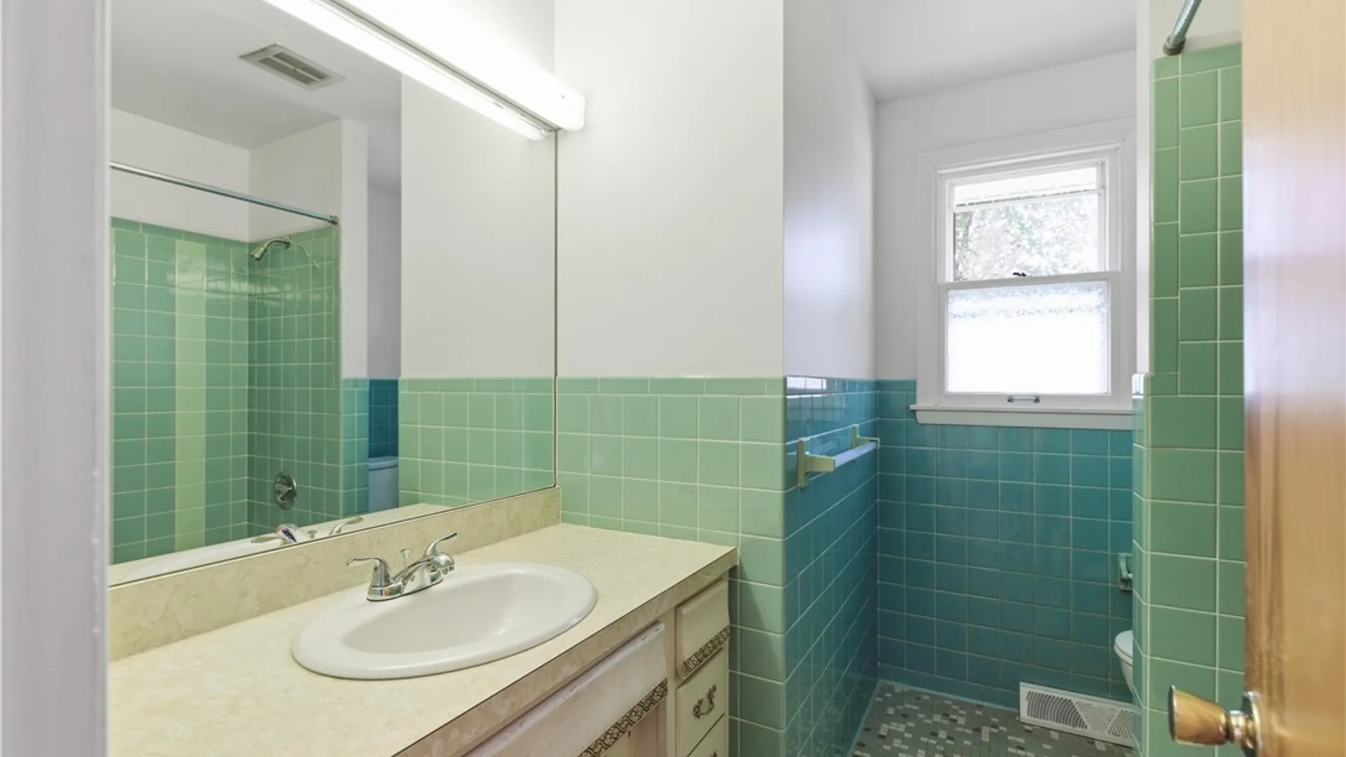 Property at 6521 Kermit Lane, DeWitt, NY 13057 29