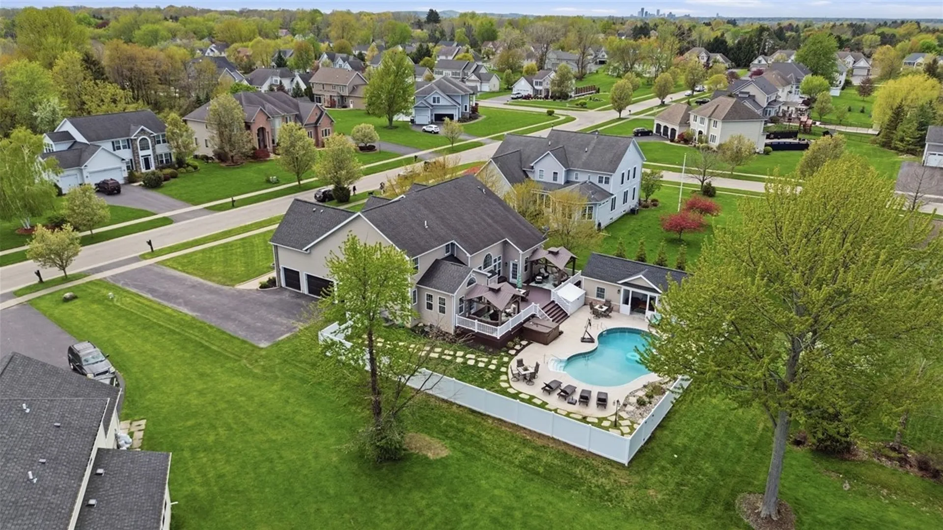 Property at 100 Triple Diamond, Penfield, NY 14580 45