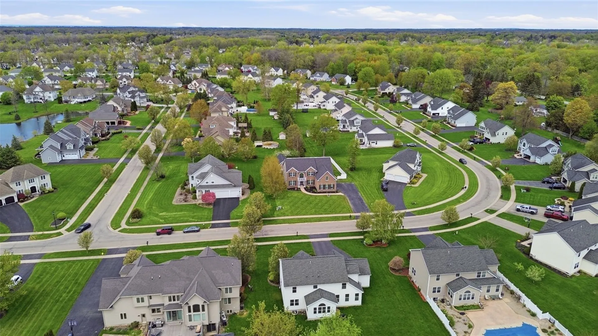 Property at 100 Triple Diamond, Penfield, NY 14580 47