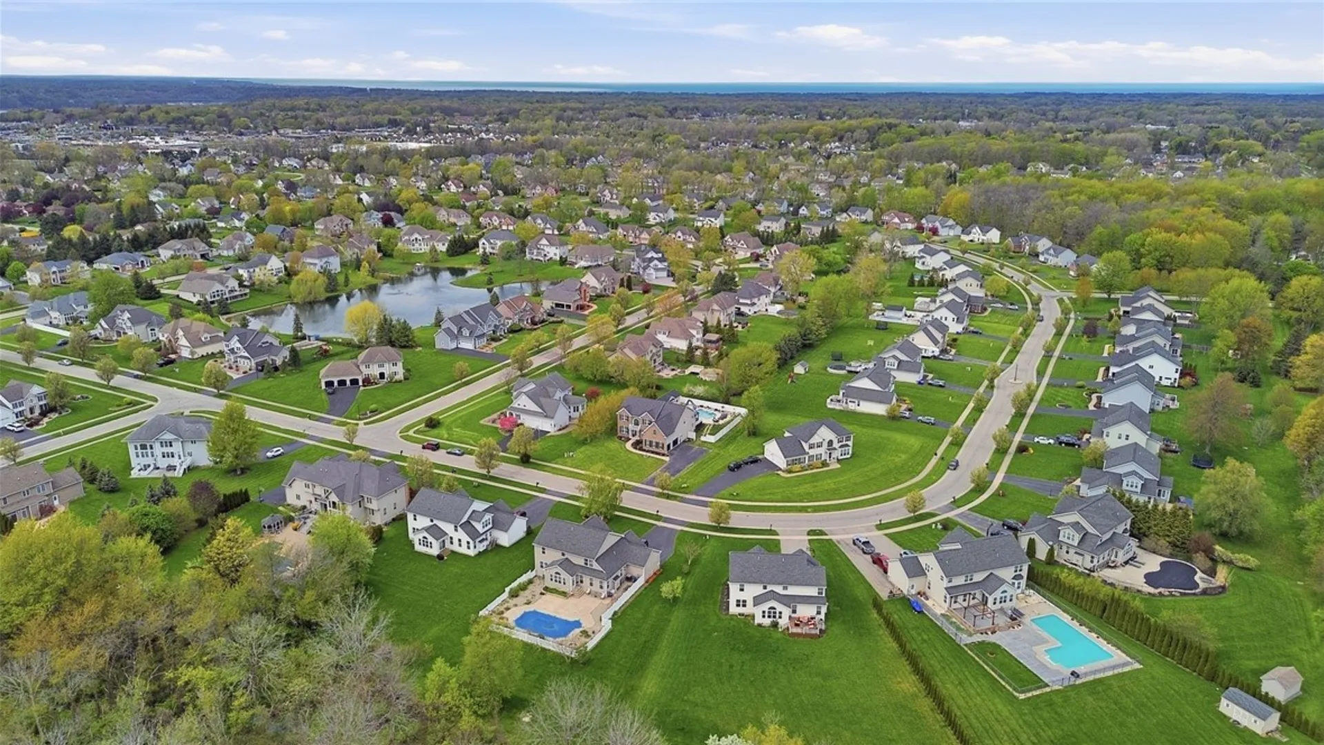 Property at 100 Triple Diamond, Penfield, NY 14580 49