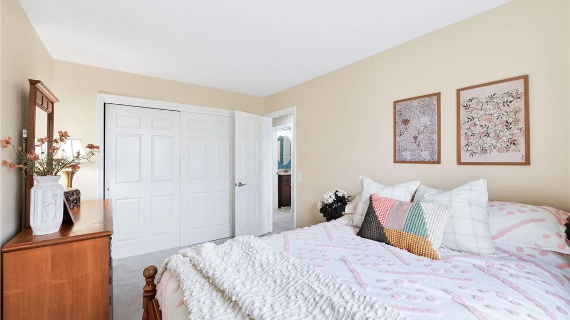 Property at 15 Leeward Lane, Canandaigua City, NY 14424 26
