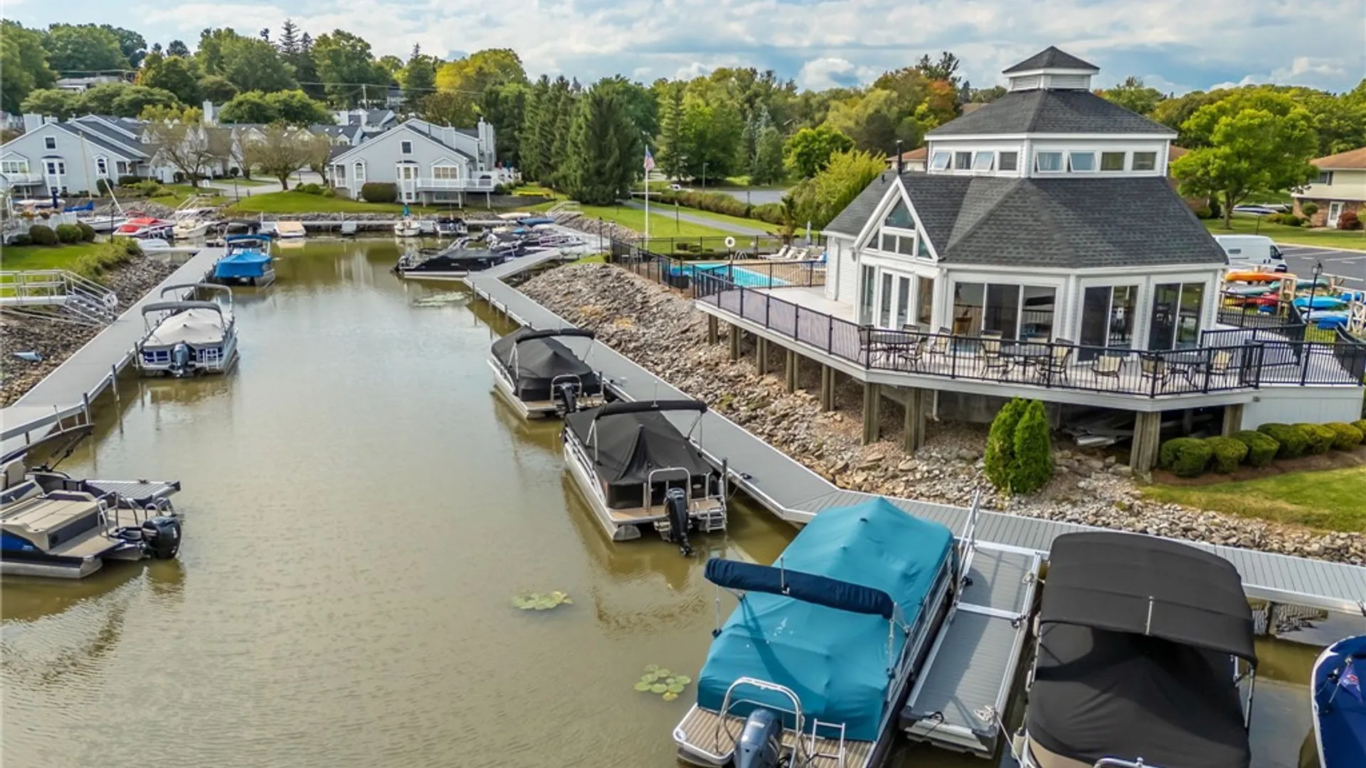 Property at 15 Leeward Lane, Canandaigua City, NY 14424 33
