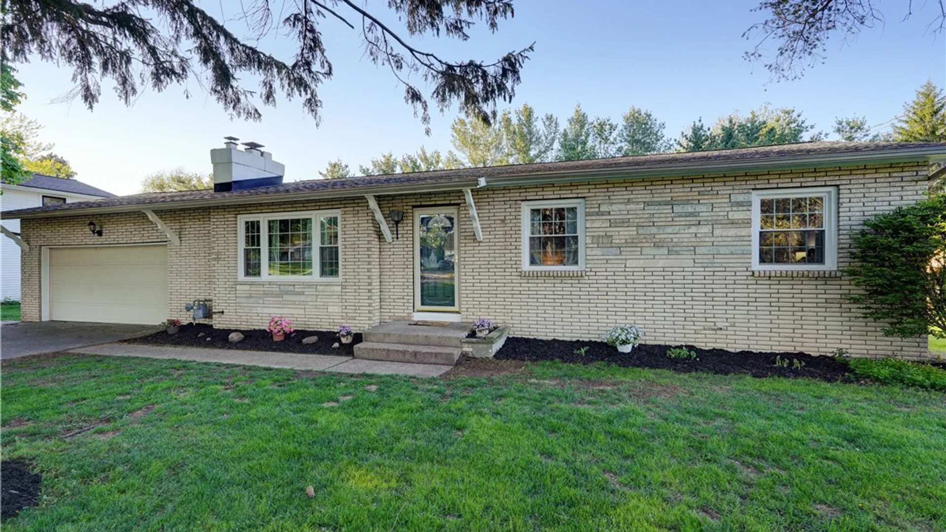 Property at 348 Mill Road, Greece, NY 14626 2