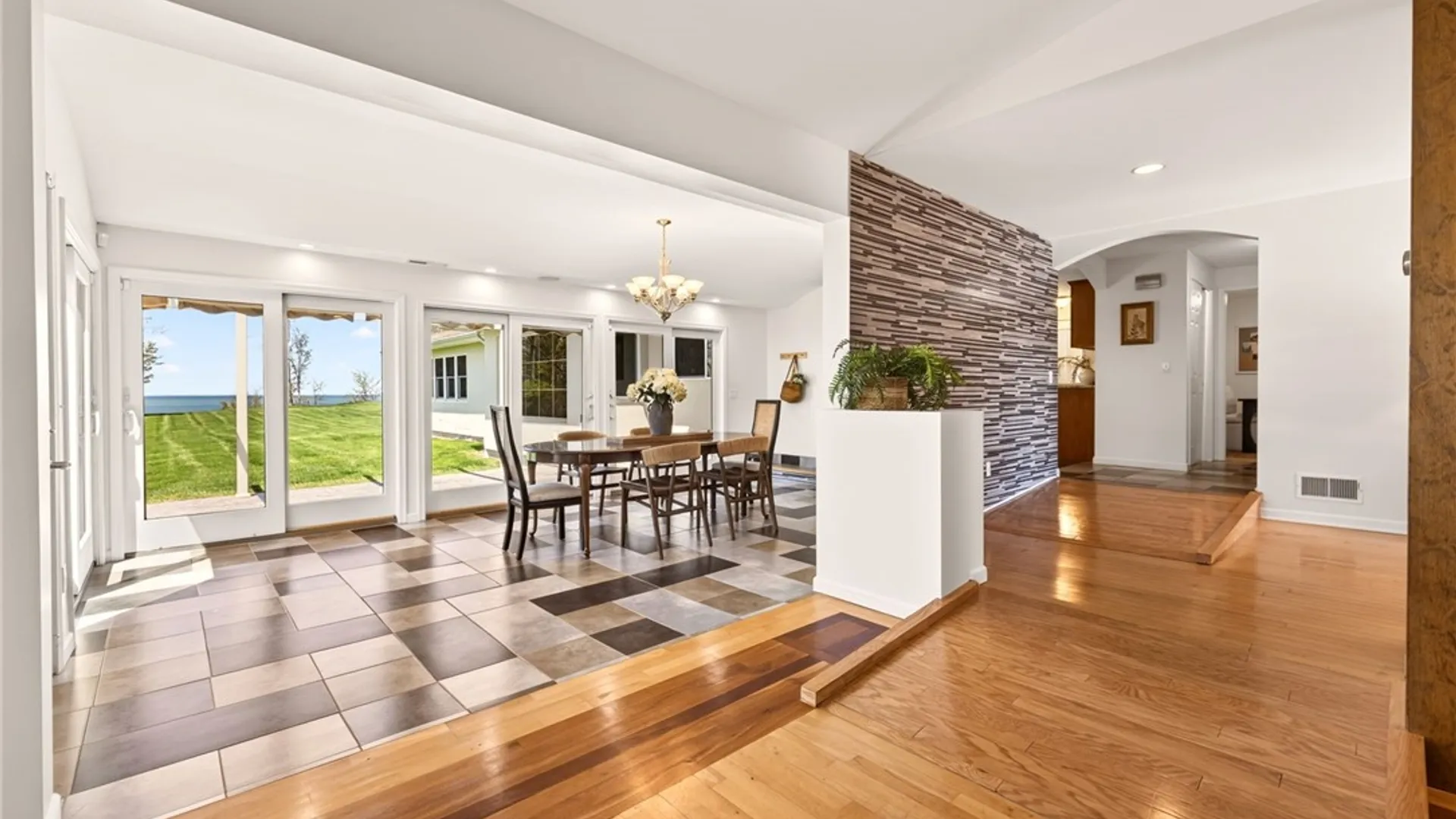 Property at 1640 Lake Rd, Webster, NY 14580 13