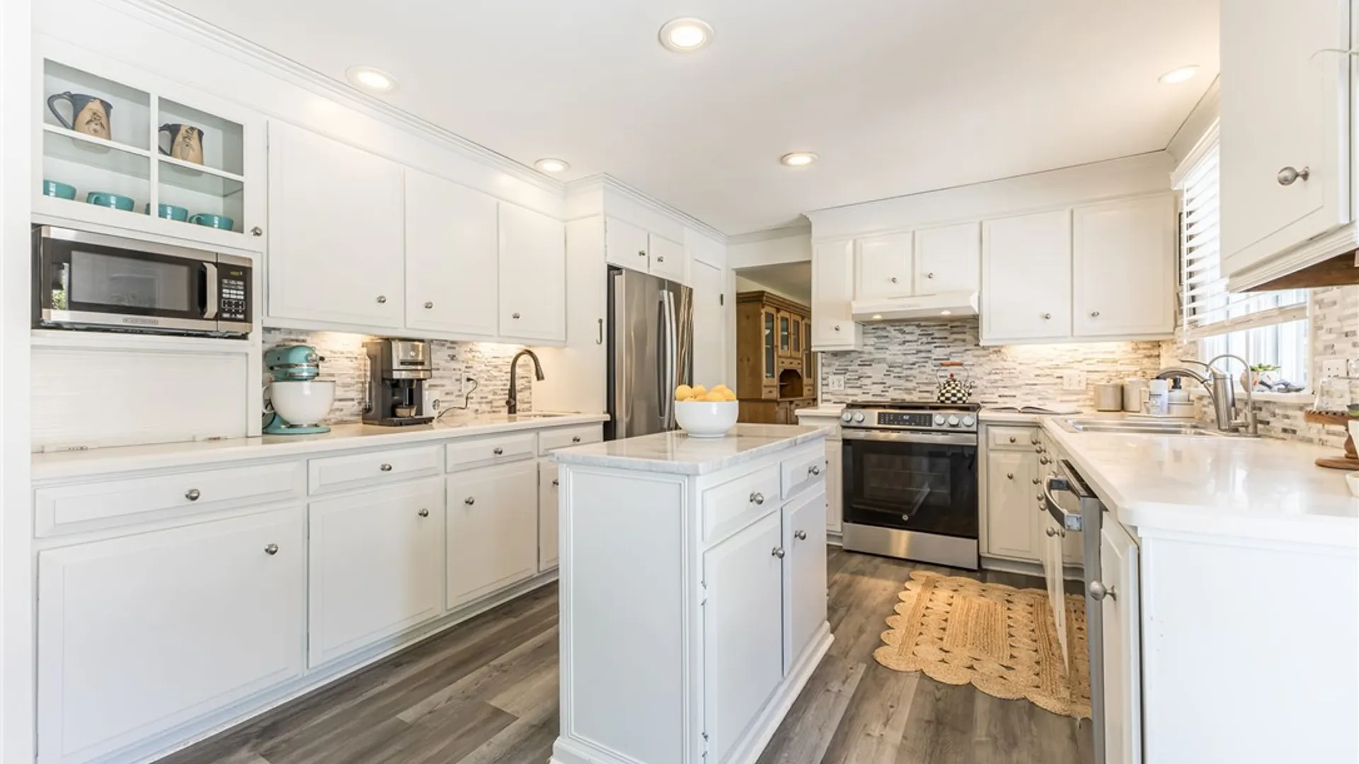 Property at 12 Van Buren Road, Pittsford, NY 14534 13