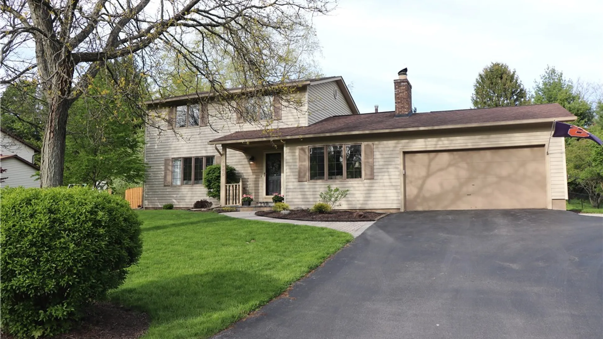 Property at 4960 Bryn Mawr Drive, Onondaga, NY 13215 2