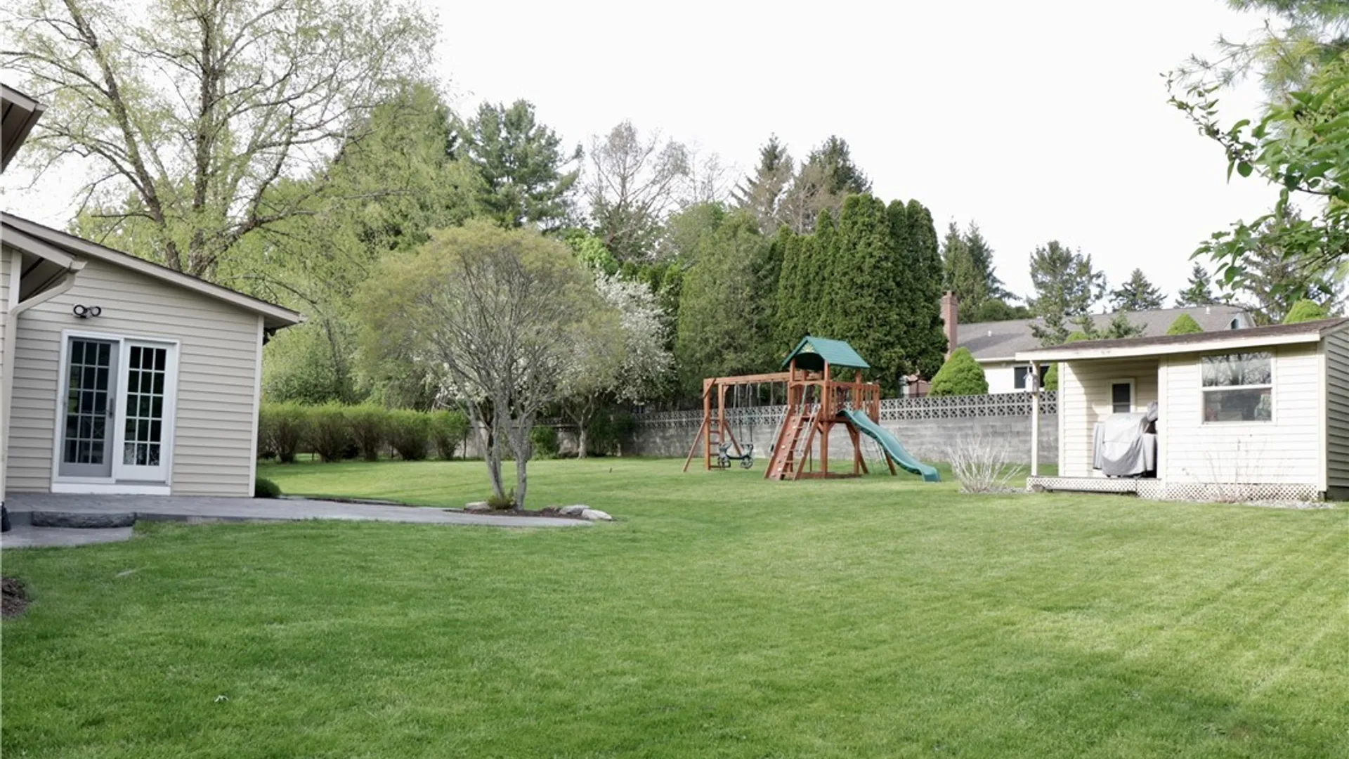 Property at 4960 Bryn Mawr Drive, Onondaga, NY 13215 7