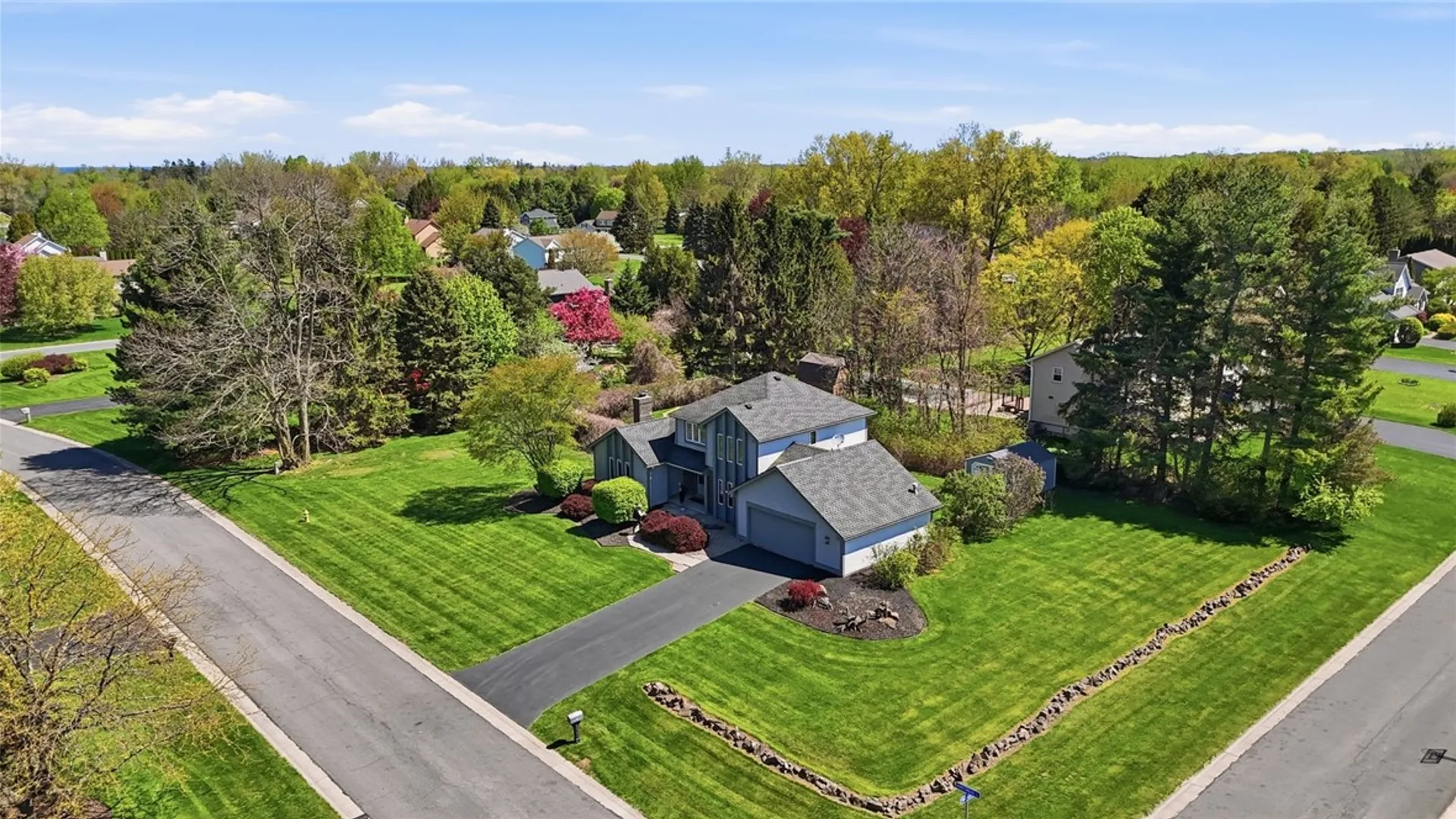 Property at 376 Hartsville Lane, Webster, NY 14580 43