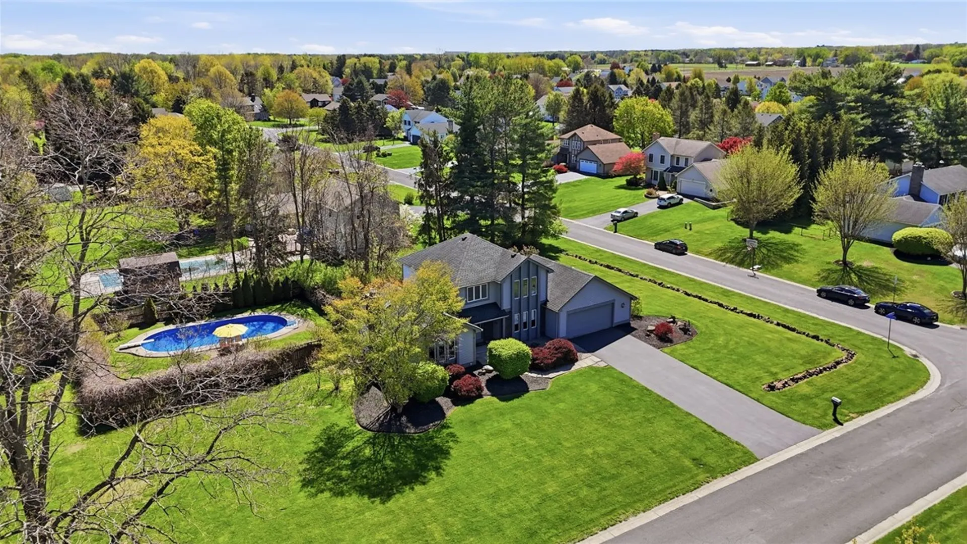 Property at 376 Hartsville Lane, Webster, NY 14580 45