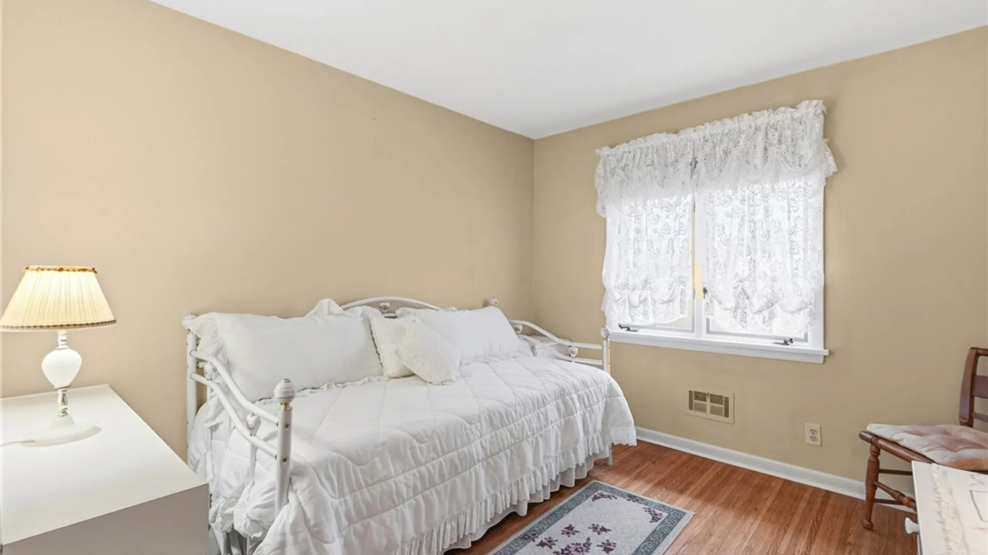 Property at 129 Alhambra Drive, Irondequoit, NY 14622 30