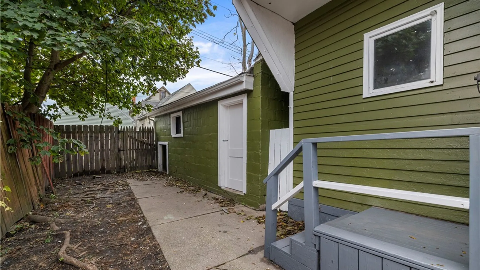 Property at 347 Bristol Street, Buffalo, NY 14206 46