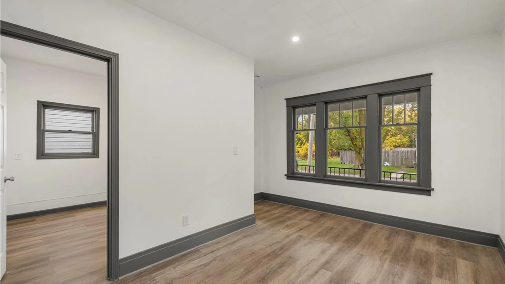 Property at 347 Bristol Street, Buffalo, NY 14206 5