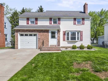 Property at 118 Queensboro Road, Irondequoit, NY 14609