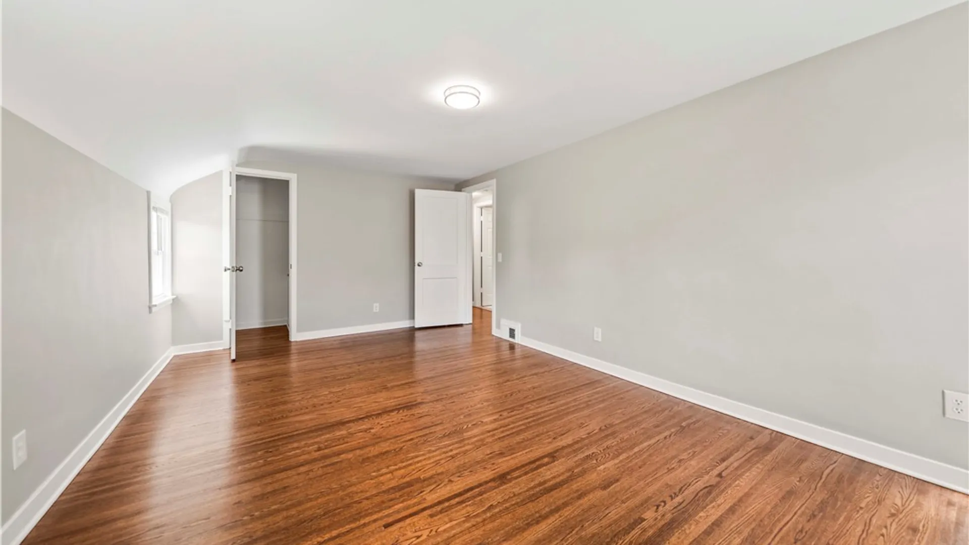 Property at 118 Queensboro Road, Irondequoit, NY 14609 22