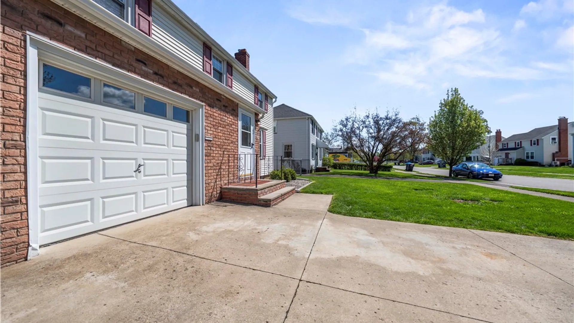 Property at 118 Queensboro Road, Irondequoit, NY 14609 3