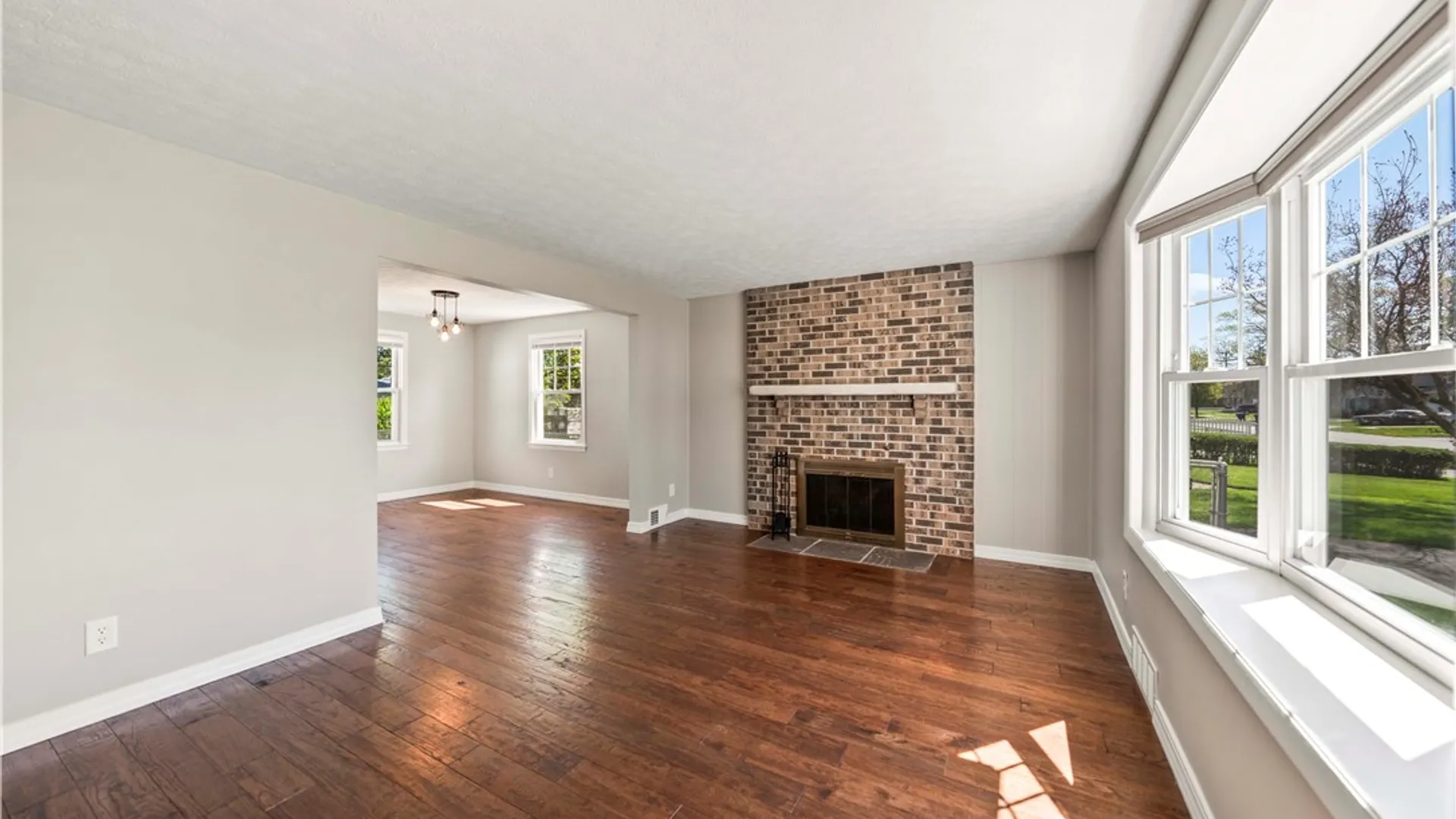 Property at 118 Queensboro Road, Irondequoit, NY 14609 5