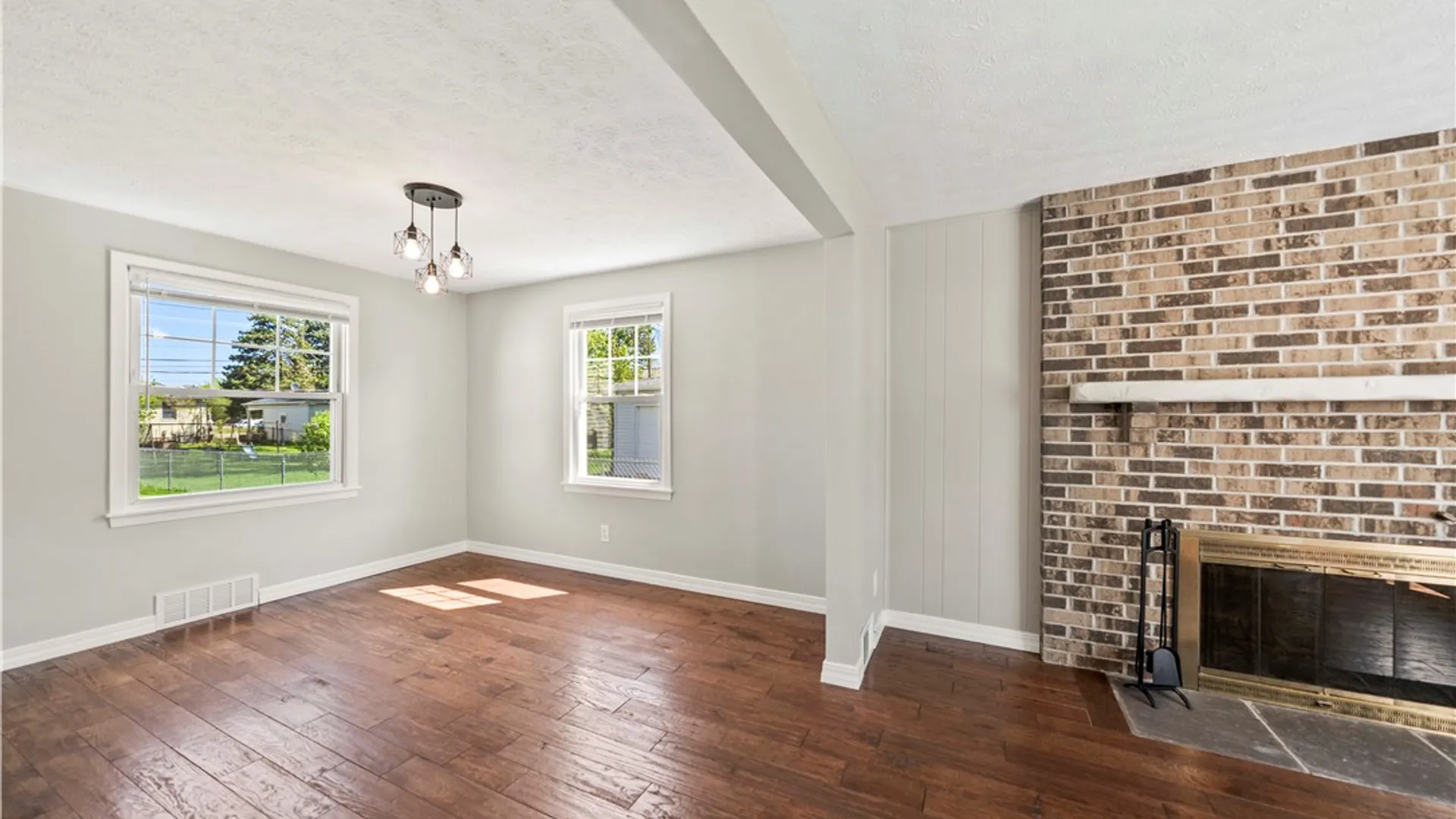 Property at 118 Queensboro Road, Irondequoit, NY 14609 7