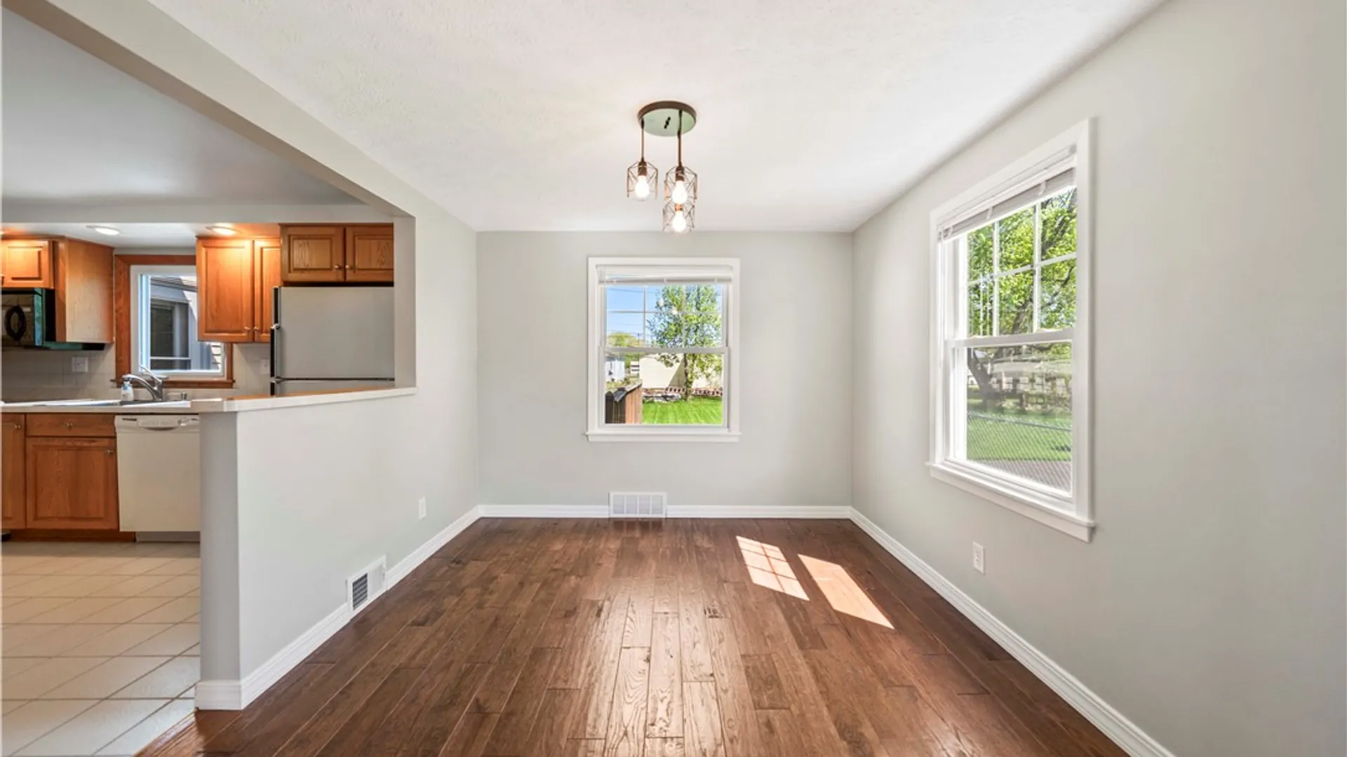 Property at 118 Queensboro Road, Irondequoit, NY 14609 8