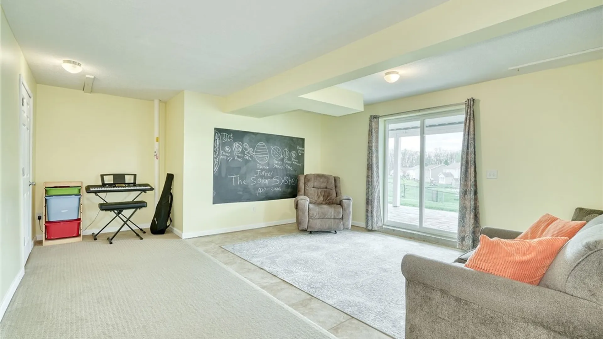Property at 128 Southend Sq, Henrietta, NY 14586 23