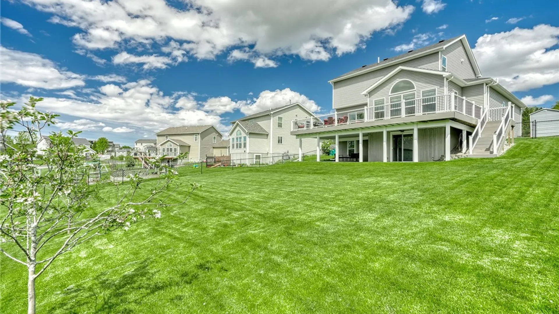 Property at 128 Southend Sq, Henrietta, NY 14586 31