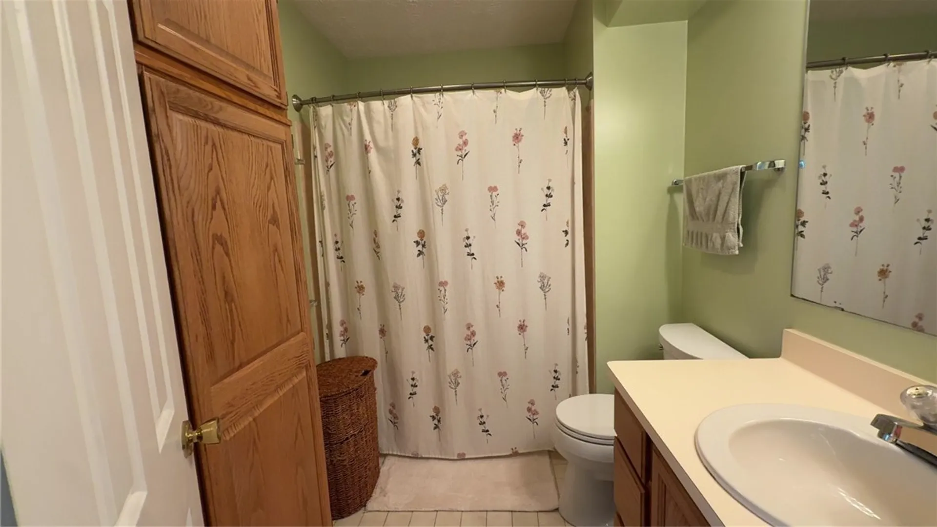 Property at 125 Jersey Black Circle, Greece, NY 14626 29