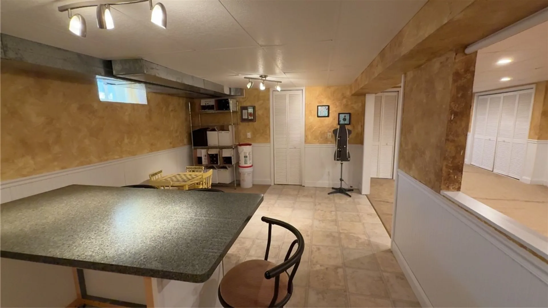 Property at 125 Jersey Black Circle, Greece, NY 14626 38