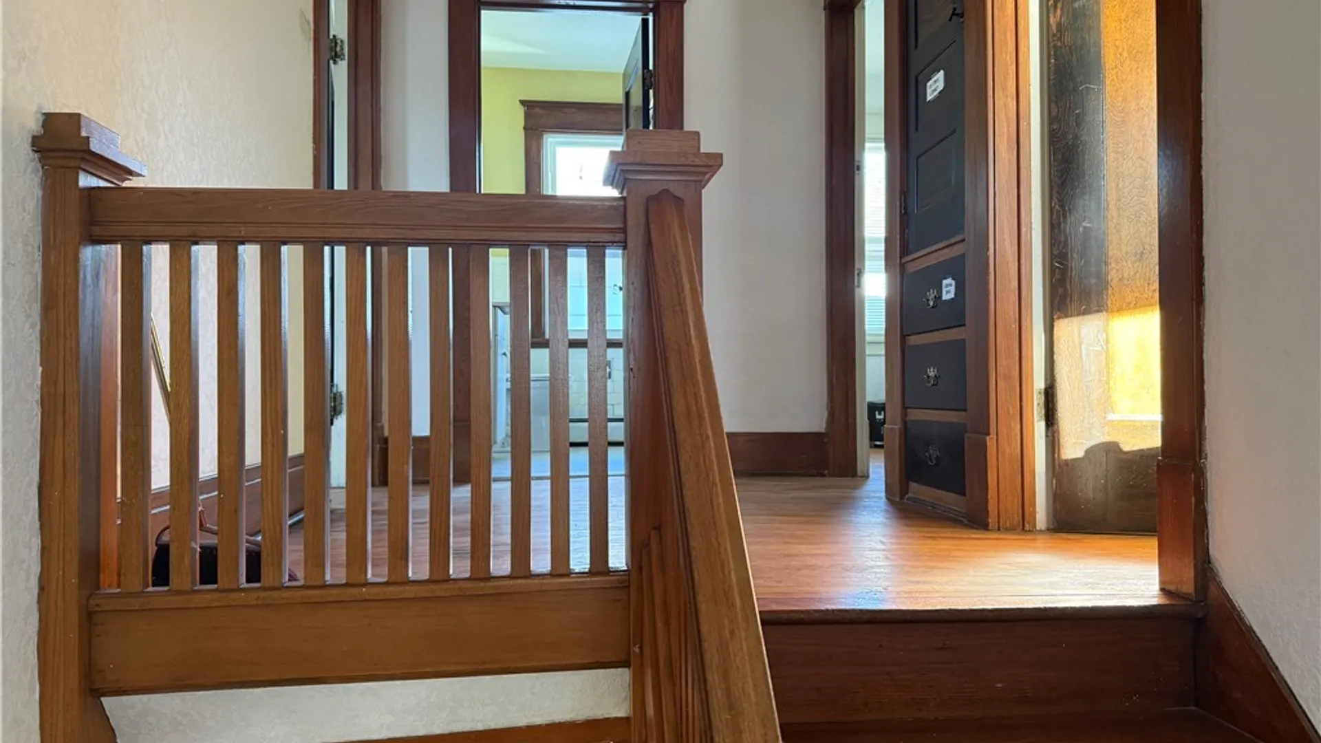 Property at 17 Northrup Place, Buffalo, NY 14214 10