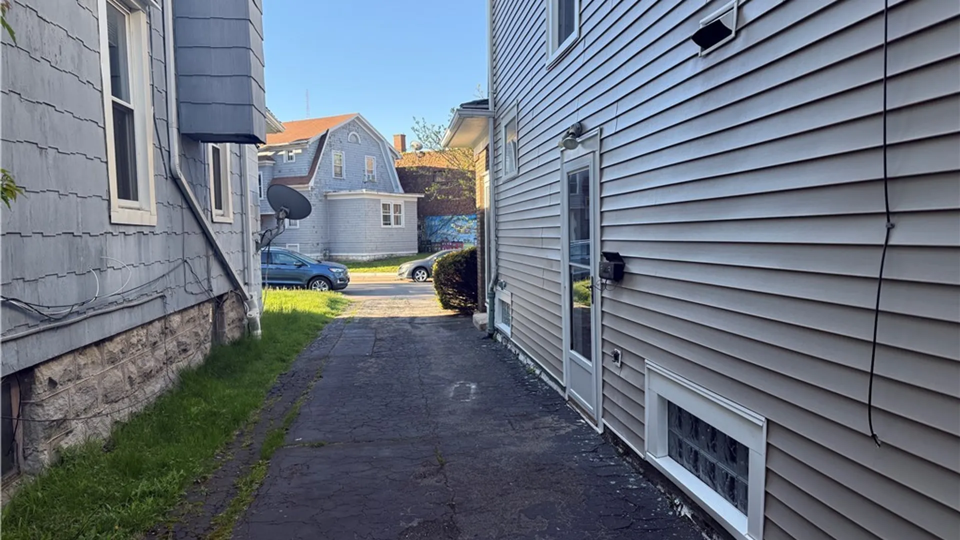 Property at 17 Northrup Place, Buffalo, NY 14214 41