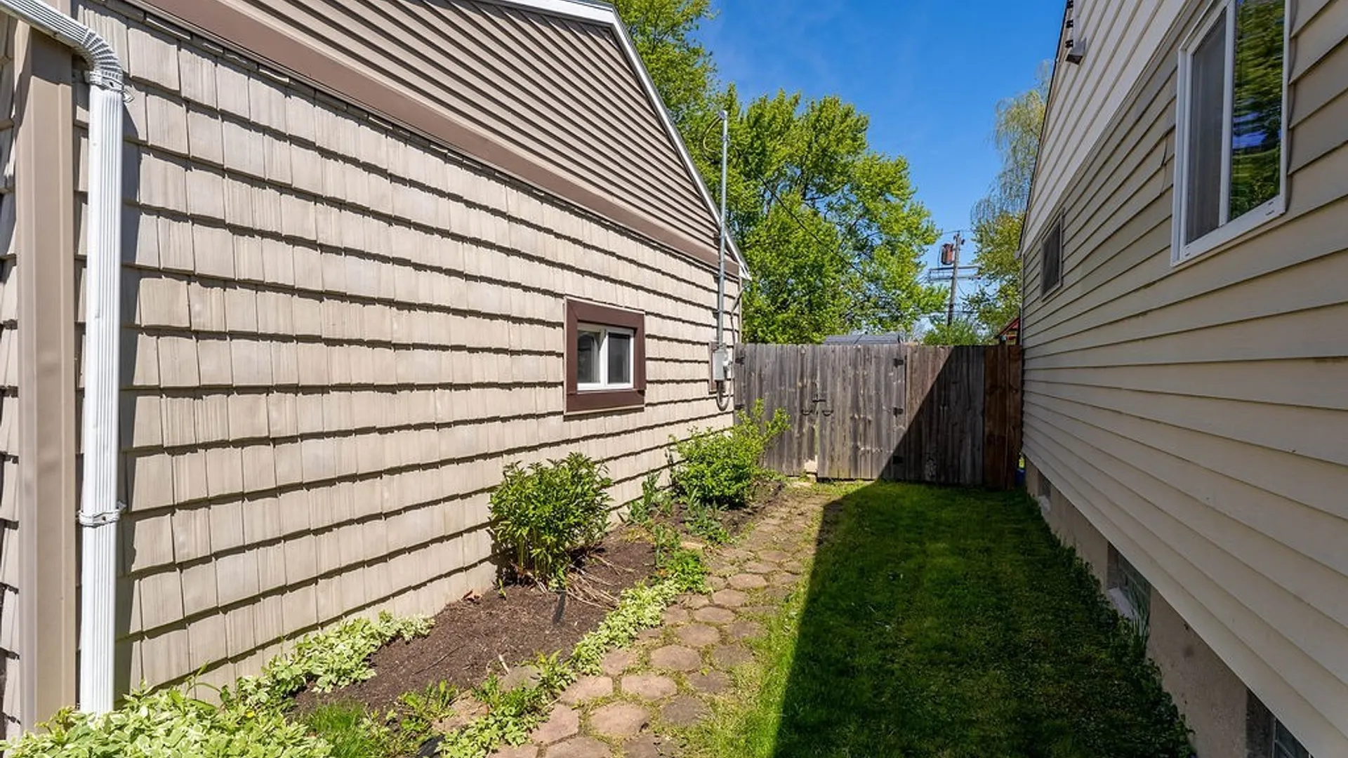 Property at 89 Windsor Avenue, Amherst, NY 14226 44