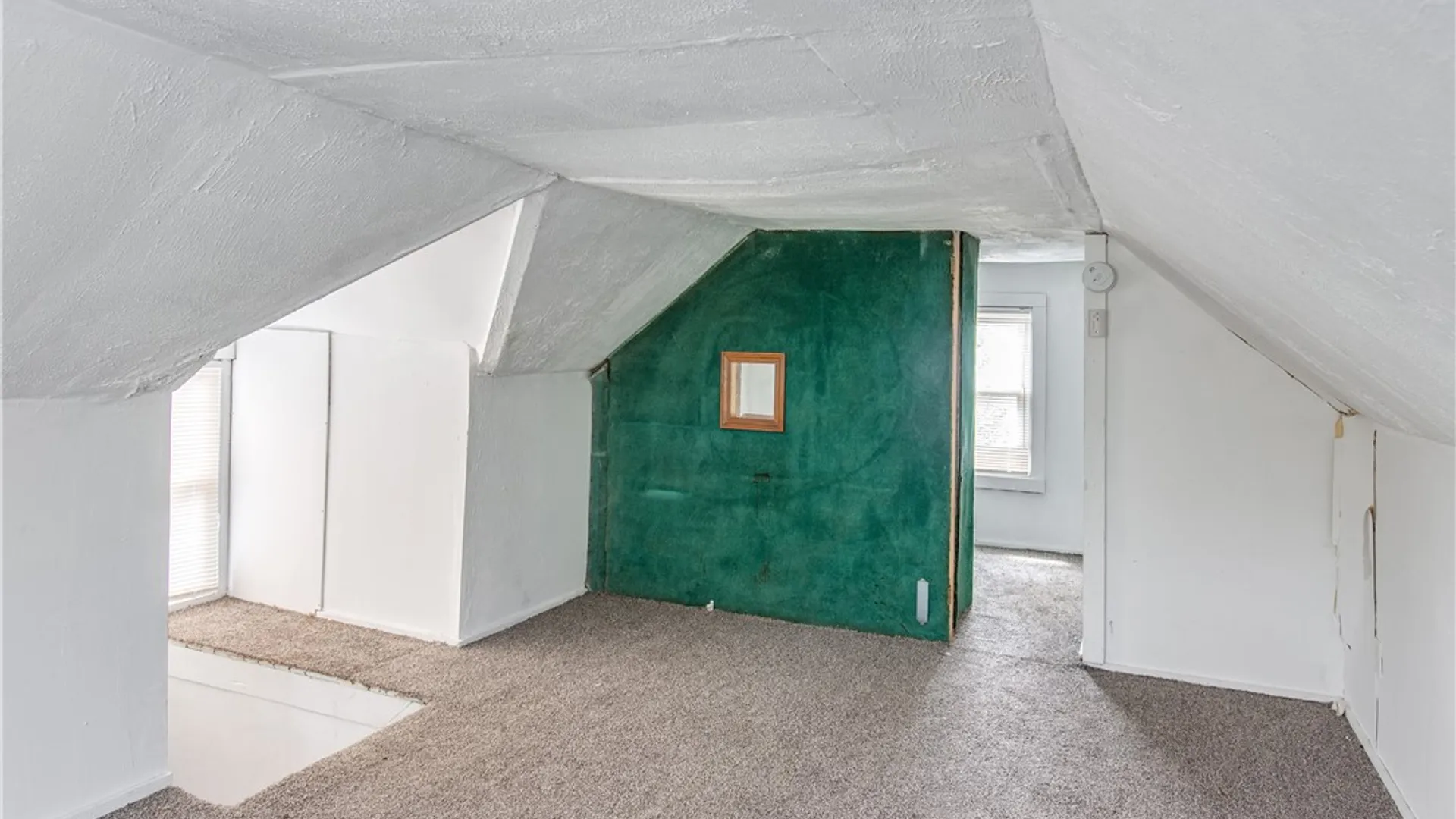 Property at 393 Brooks Avenue, Rochester, NY 14619 24