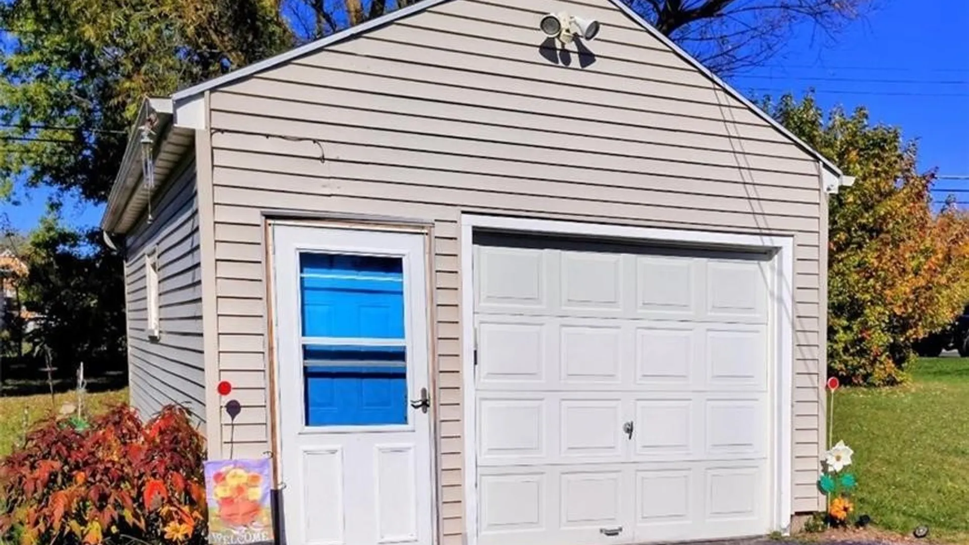 Property at 76 Sandra Drive, Cheektowaga, NY 14225 16