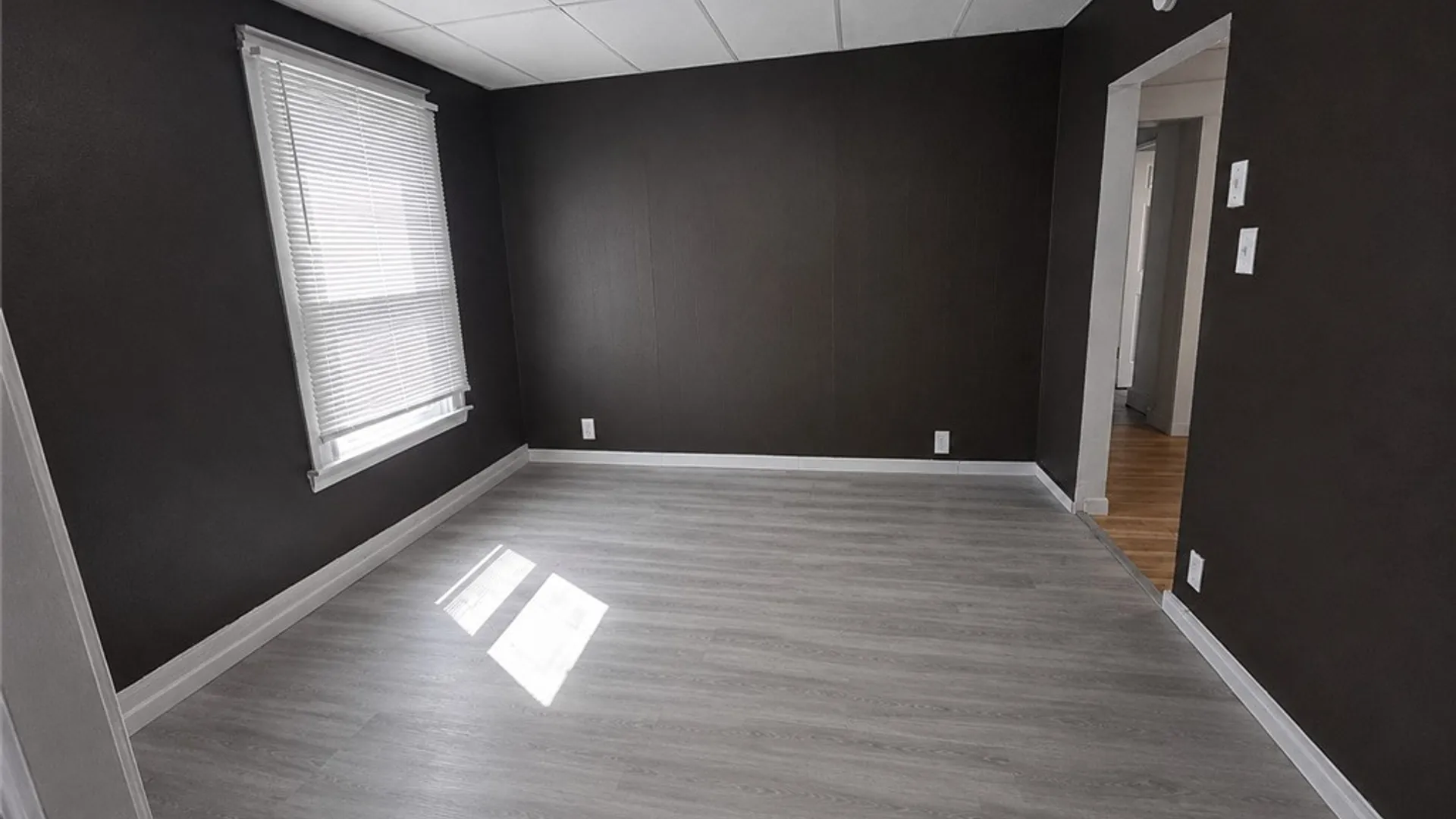 Property at 1361 Ashland Avenue, Niagara Falls, NY 14301 2