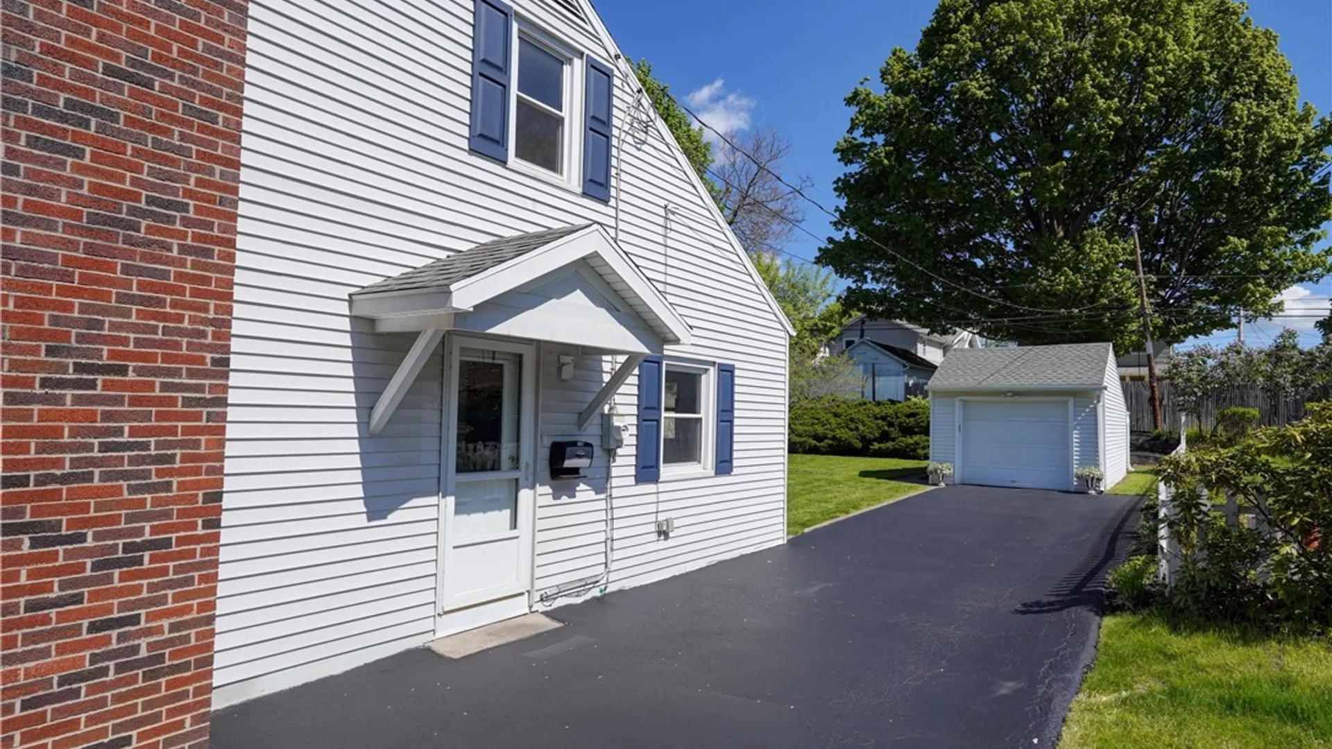 Property at 119 Woodbine Avenue, East Rochester, NY 14445 30