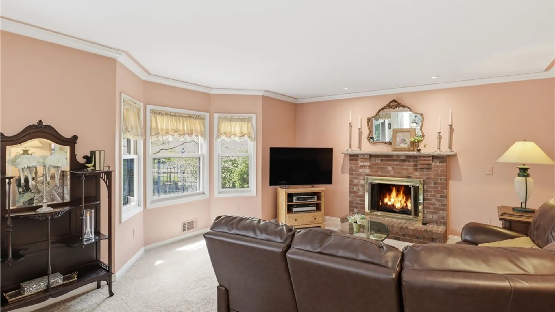 Property at 133 Melwood Drive, Greece, NY 14626 10