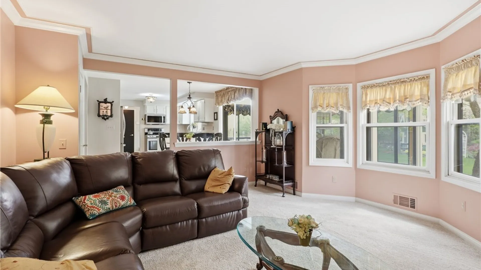 Property at 133 Melwood Drive, Greece, NY 14626 12