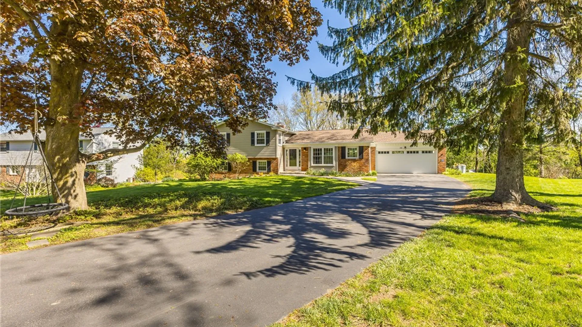 Property at 12 Mountain Rise, Perinton, NY 14450 2