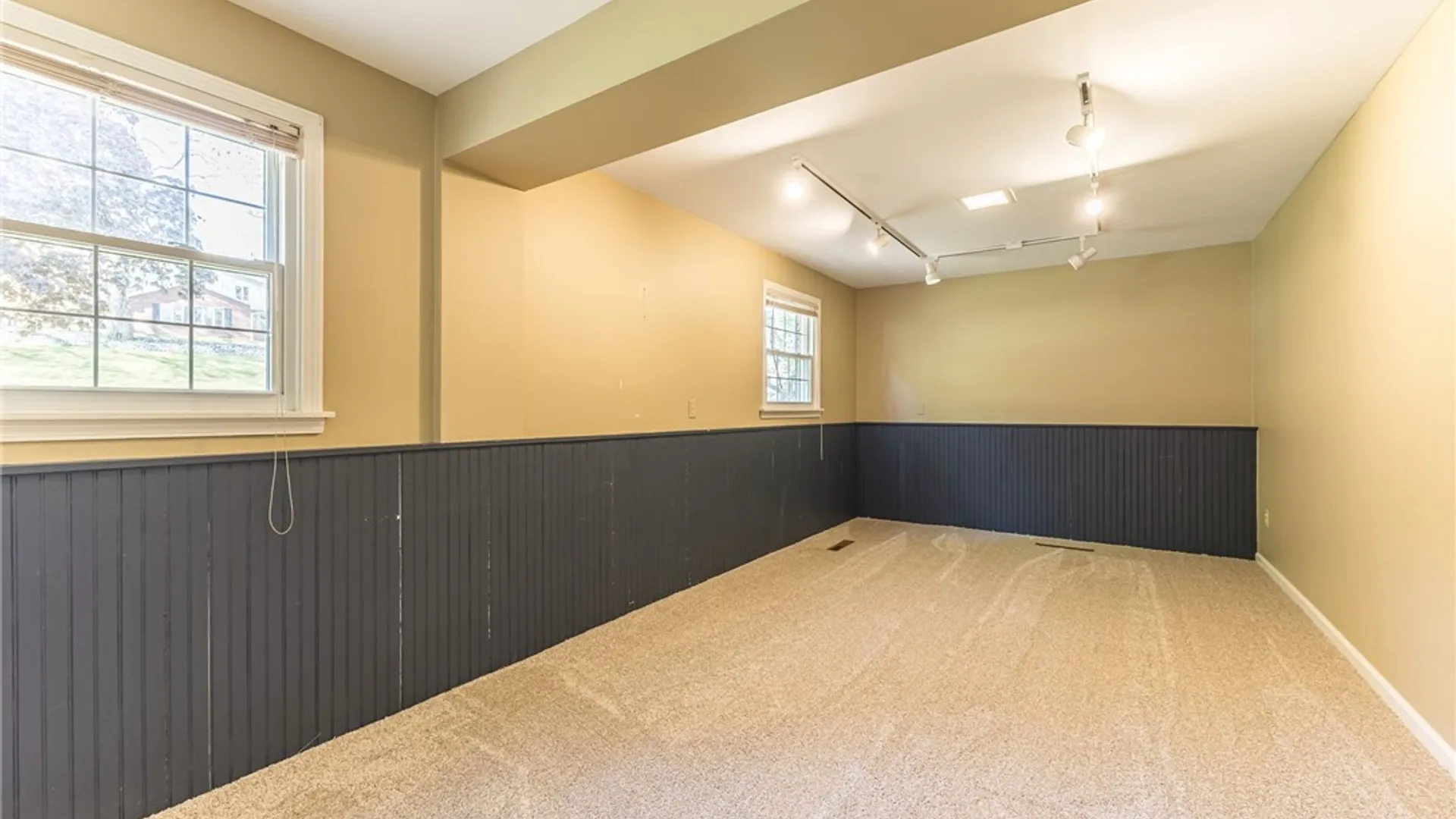 Property at 12 Mountain Rise, Perinton, NY 14450 23