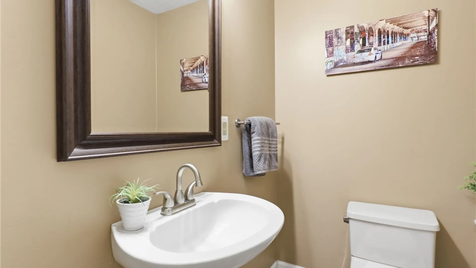 Property at 506 True Hickory Dr, Greece, NY 14615 14