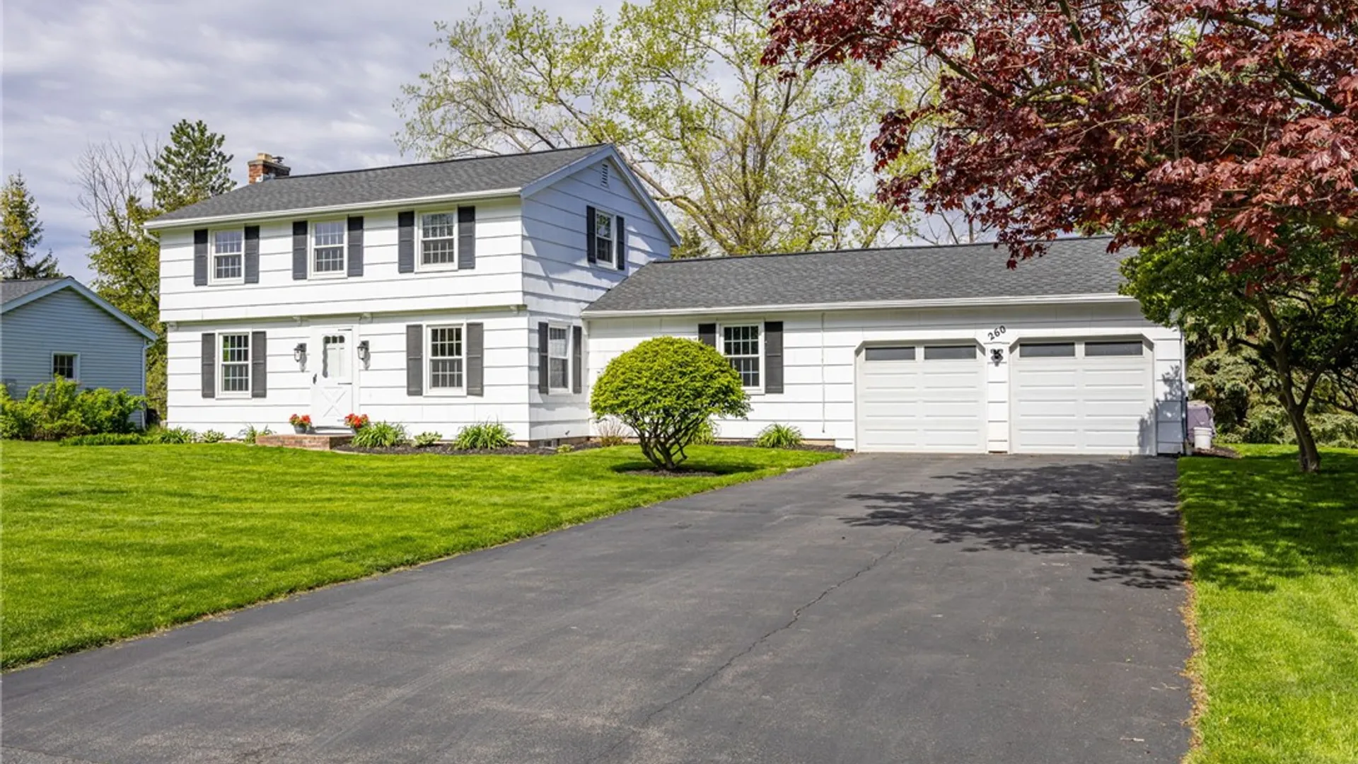 Property at 260 Viennawood Drive, Brighton, NY 14618 4
