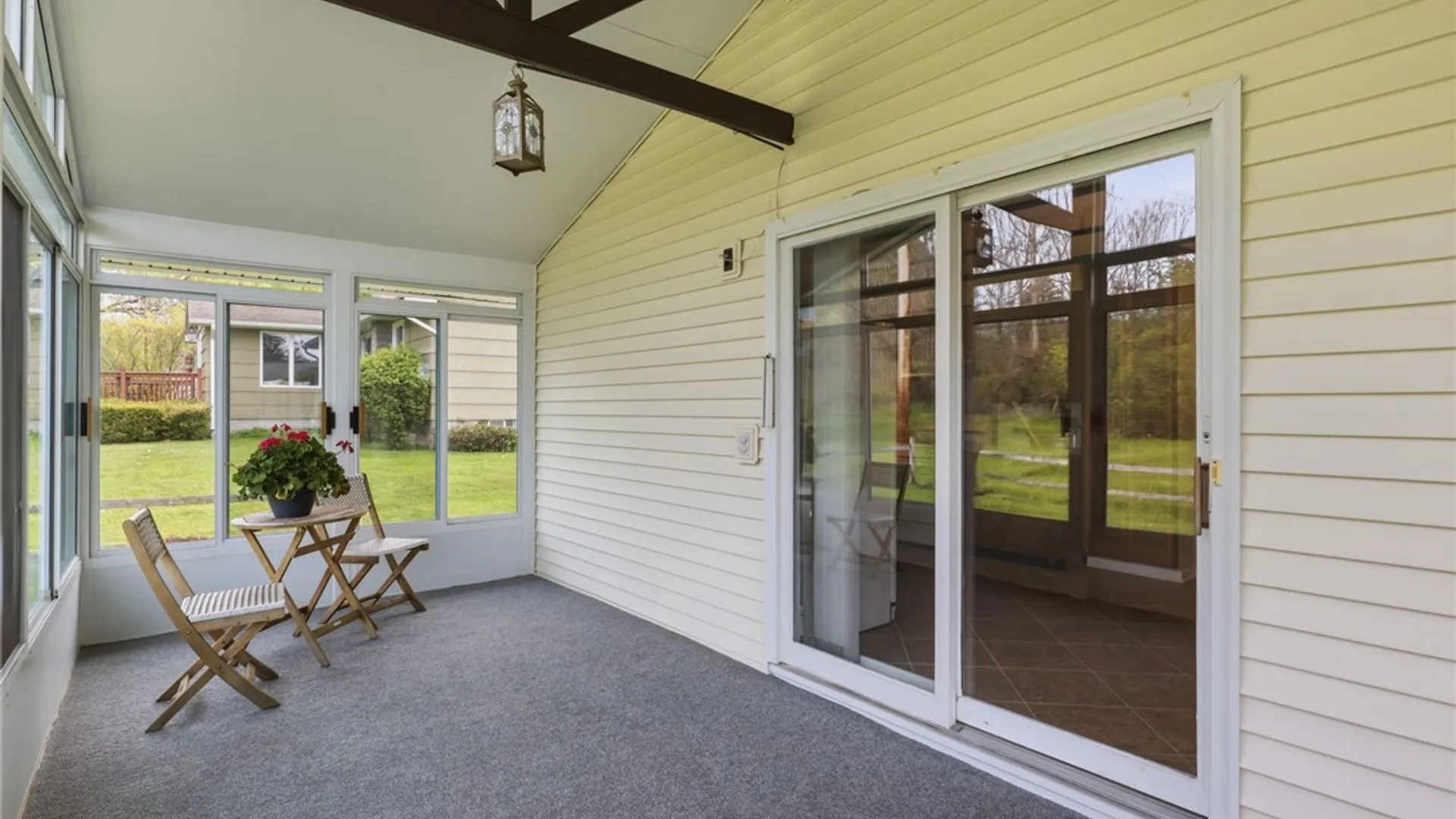 Property at 10 Fox Chapel Road, Henrietta, NY 14534 30