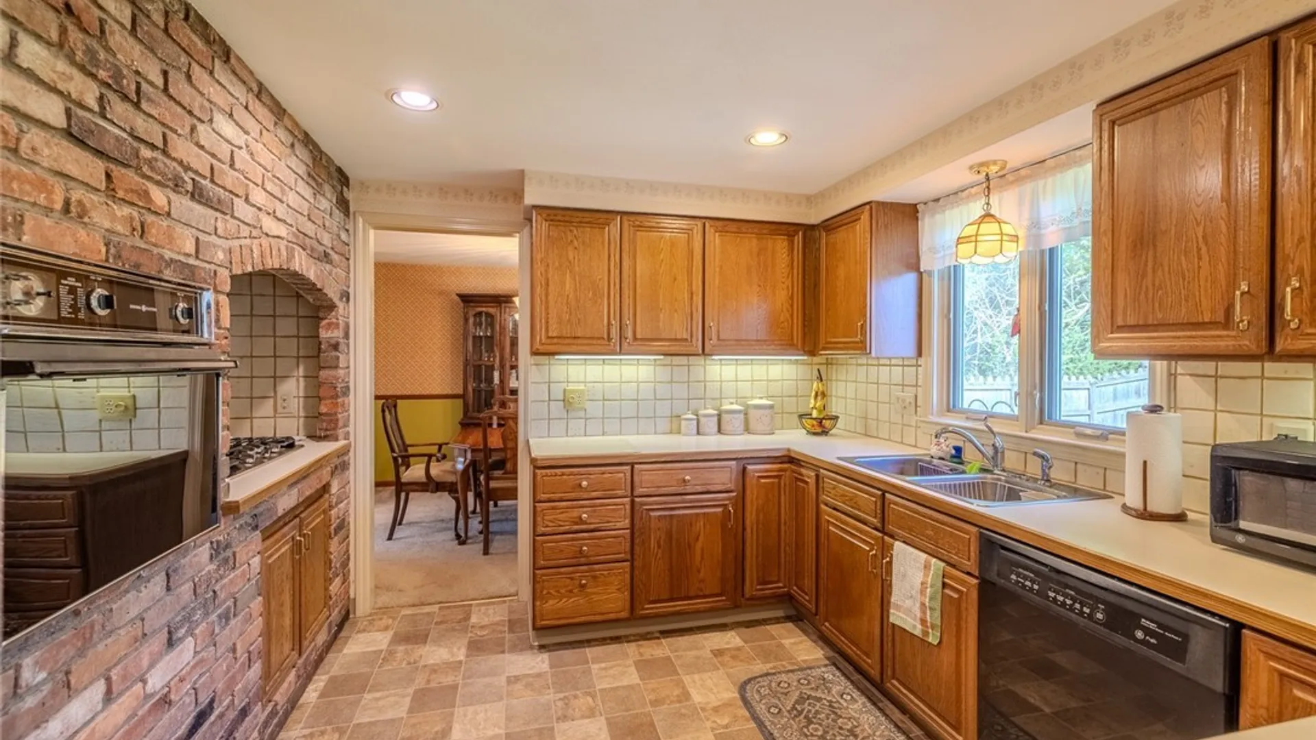 Property at 7618 Sandy Lane, Clay, NY 13212 8