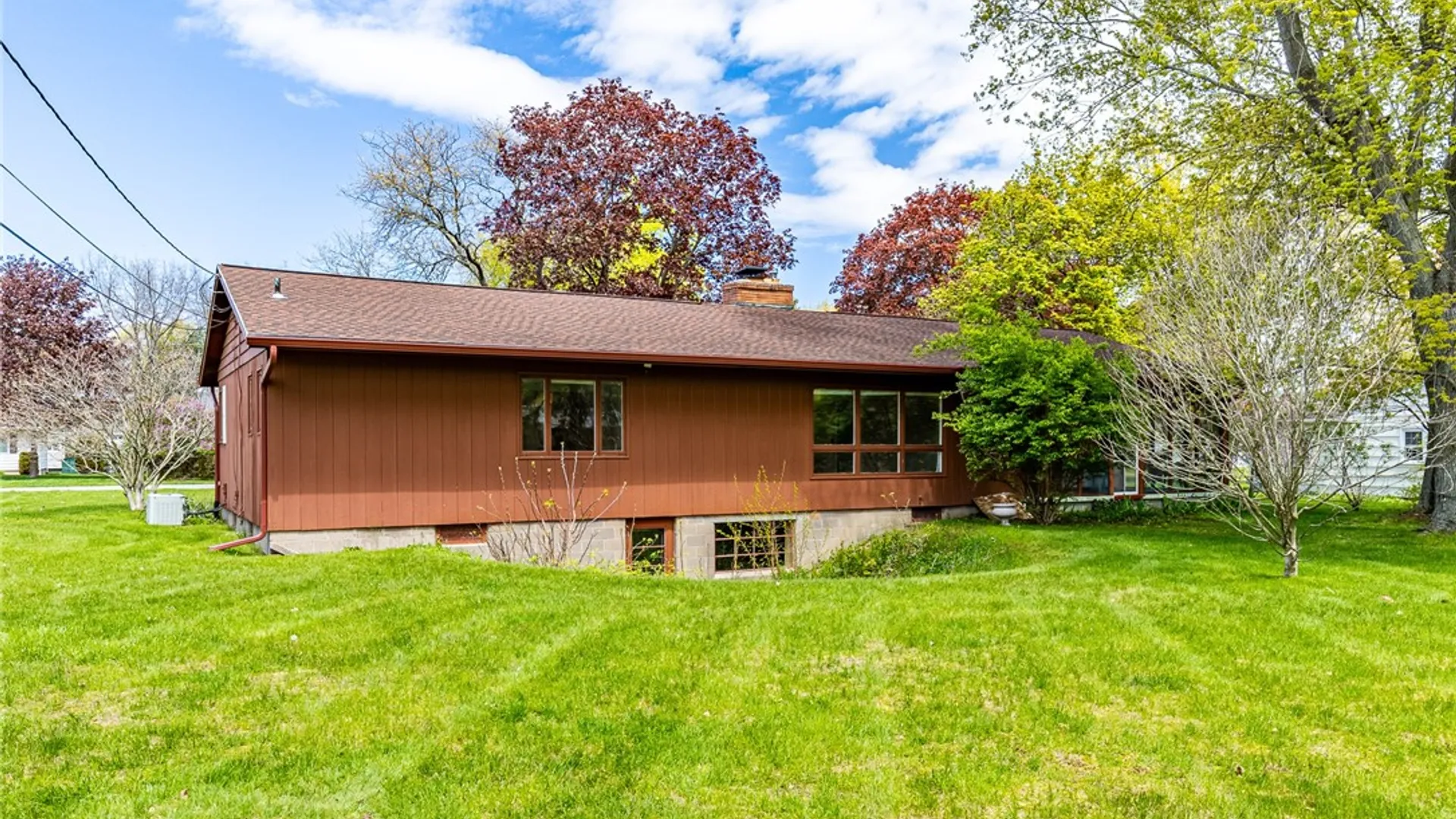 Property at 241 Shorewood Drive, Webster, NY 14580 28